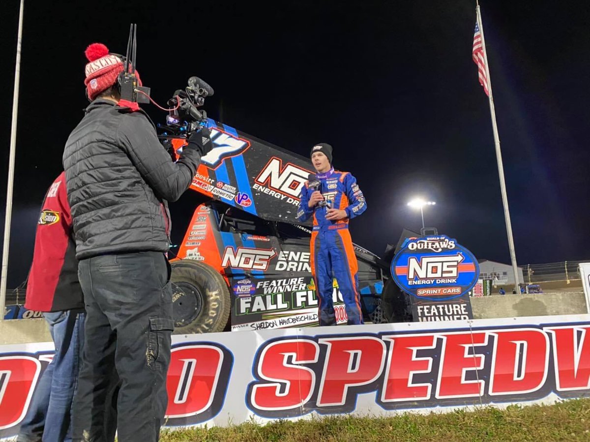 zMAXproducts's tweet photo. Congratulations to @haudenschild_17 @sjmracing17 on getting the win last night @kokomospeedway powered by @zmaxraceproducts    #zmax #zmaxraceproducts #syntheticraceoil  #20w50 #winner #speedwayenginedevelopment #wevegotyoucovered https://t.co/tTZzFSVAuV