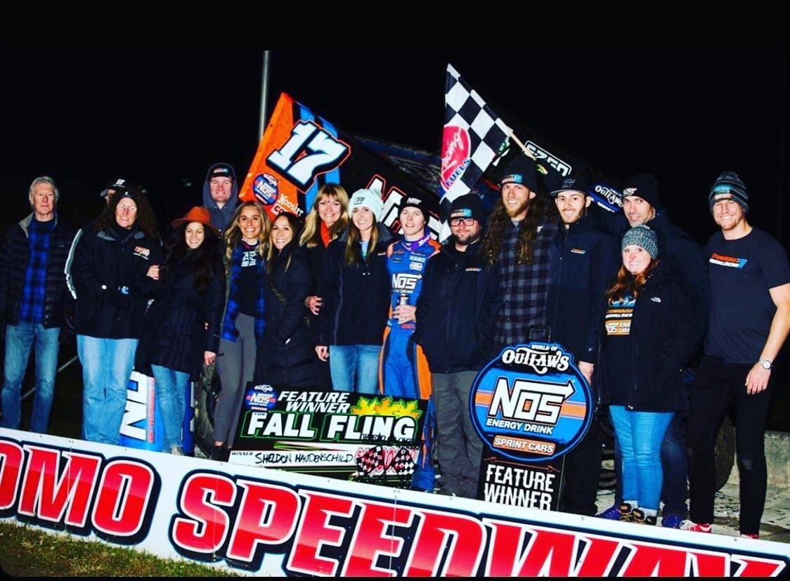 zMAXproducts's tweet photo. Congratulations to @haudenschild_17 @sjmracing17 on getting the win last night @kokomospeedway powered by @zmaxraceproducts    #zmax #zmaxraceproducts #syntheticraceoil  #20w50 #winner #speedwayenginedevelopment #wevegotyoucovered https://t.co/tTZzFSVAuV