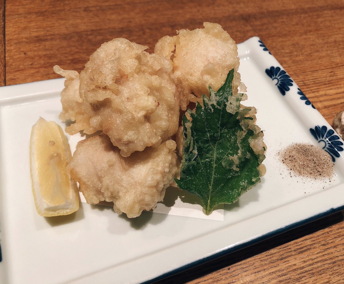 みなと 京都烏丸 お数家いしかわ 再訪 今回は特に秋鮭白子の天ぷら 画像1枚目 がトロトロ濃厚で激旨でした 小ふぐの唐揚げも食べ応えあり 美しい店内に接客気遣いも気持ち良く 何度でも行きたいと思える店です 近所に欲しいw