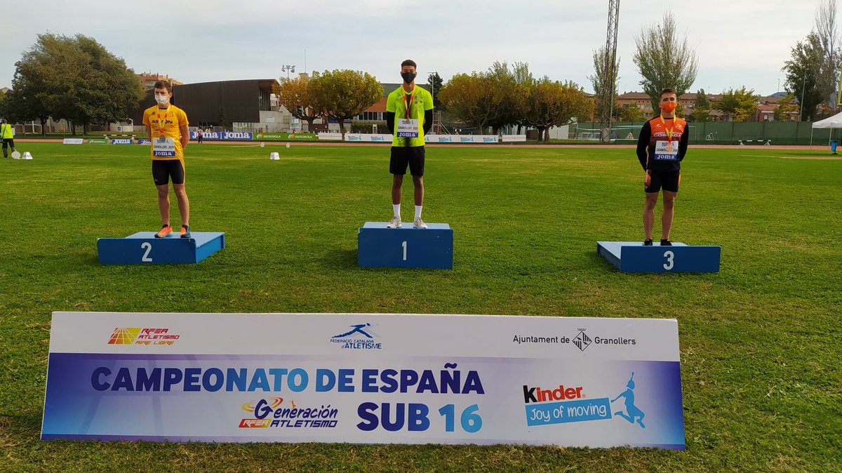 uacoslada's tweet photo. 𝙅𝙤𝙧𝙜𝙚 𝘾𝙖𝙢𝙖𝙧𝙚𝙧𝙤 consigue la medalla de 𝘽𝙍𝙊𝙉𝘾𝙀 🥉🥉 en la prueba de salto de longitud en el 𝘾𝙏𝙊 𝘿𝙀 𝙀𝙎𝙋𝘼Ñ𝘼 𝙎𝙐𝘽16.
Entrenador @Monjab5
ENHORABUENA JORGE
#launionhacelafuerza #atletismo #triatlon #trailrunning #Coslada #ALUMINIOSASF #PLURALASESORES https://t.co/pxtb2cWdDh