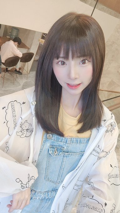 Twitterのコスプレ画像43