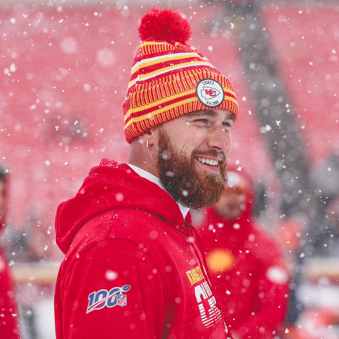 Travis Kelce - Travis Kelce hat ein neues Foto hinzugefügt