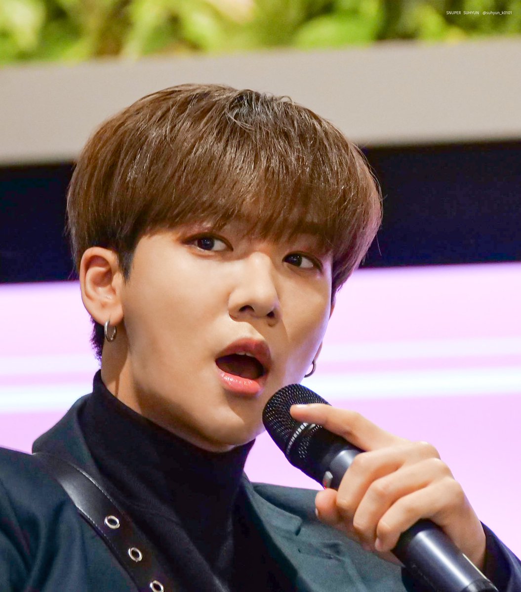 suhyun_k0101's tweet photo. 191102 KUZUHA MALL
#스누퍼 #SNUPER #すぬぽ
#수현 #スヒョン #suhyun
#D292
@snuper6 @snuperofficial @SNUPERJAPAN https://t.co/XjpxXtvbH1