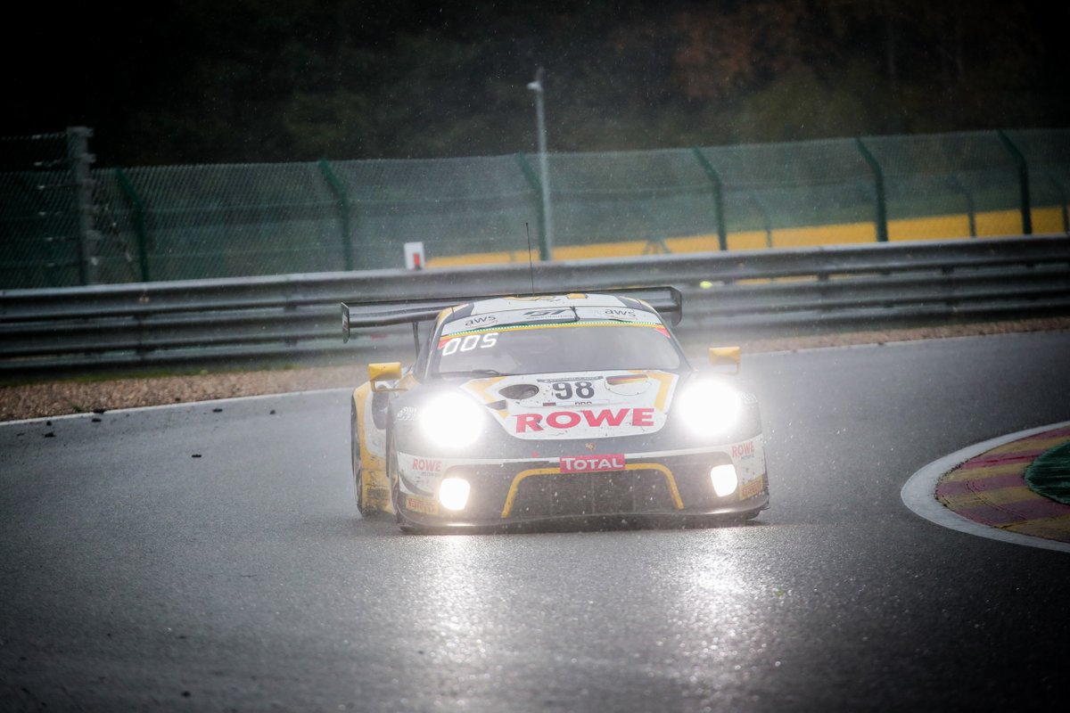 GTendurance_'s tweet photo. #Spa24h 🏁 huge congrats to - @ROWE_MOTOR_OIL #RACING on winning both european #24hraces 👏
🥇9️⃣8️⃣ @VanthoorLaurens @earlbamber @NickTandyR
🥈6️⃣6️⃣ @MattiaDrudi #Vervisch @P_Niederhauser
🥉5️⃣4️⃣ @EngelhartChris @matteo_cairoli @Sven_Mueller14
#SPA #Porsche #audi #RACEDAY https://t.co/o0a3xQOAs8