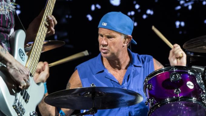 Happy Birthday to the fantastic drummer of the Chad Smith! And, no, that\s not Will Ferrell.  