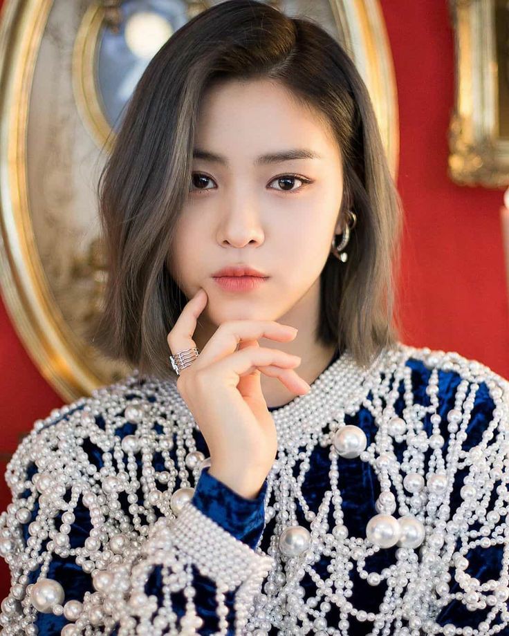 hallo gue Xavera aldebaran panggil aja vera atau senyaman kalian, ini akun baru netes yah menk jadi ayo fambest'an sama gue langsung dm aja. MUTUALAN? RT/LIKE

#Roleplayerindonesia