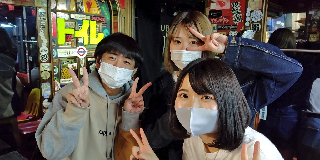 YASUNORI_1018's tweet photo. 仕事終わってから猫すしのライブが19:50からだったので間に合いそうなので今池3STARのRe☆StaのライブだけみてクラブROCK'N ROLLに行ってきました。ライブも楽しかったし全国バンド図鑑の猫すしのコラボ曲の入ってるやつもゲットできたのでよかった!
次は11/17の3マン行けるかな?
#ゆうなん
#meimi https://t.co/grNzbjZA3u