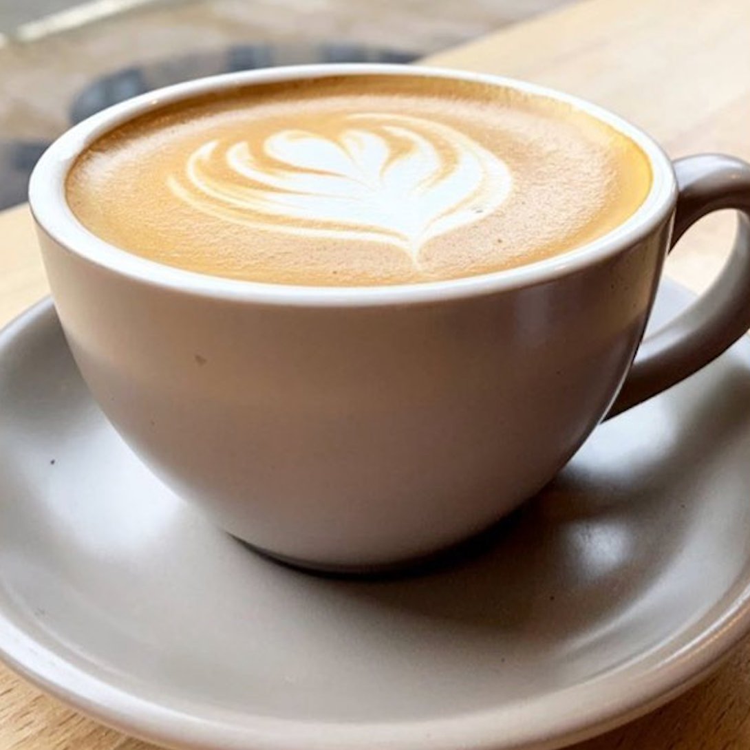 GlasCoffeeFest's tweet photo. FREE brownies ๐
Pick one up from Kitchenetta Cafe when you buy a coffee ๐โ
They're open until 5pm. There's still time to make the most of #GCF20 deals! https://t.co/DlEfejCgmI