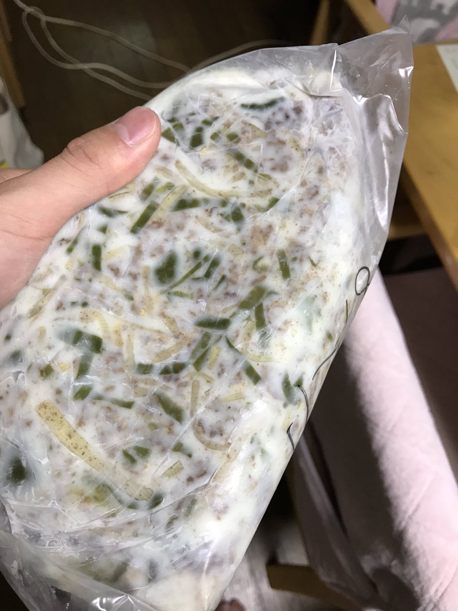 日本大学山岳部 على تويتر 皆さんはペミカンをご存知ですか ペミカンとは インディアンが携帯保存用に使っていたラードで食材を固めたものです 食糧の持ち込みが制限される山の上では貴重な栄養源となり 当部でも重宝しております 少し重量がありますが 山の上 日本大学山岳部 على تويتر 皆さんはペミカンをご存知ですか ペミカンとは インディアンが携帯保存用に使っていたラードで食材を固めたものです 食糧の持ち込みが制限される山の上では貴重な栄養源となり 当部でも重宝しております 少し重量がありますが 山の上