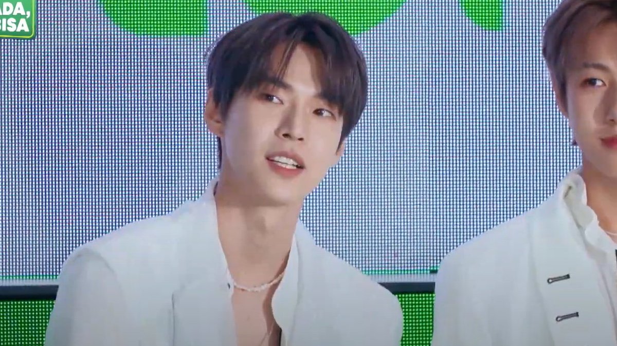 tokopedia doyoung screenshots [ a thread ]