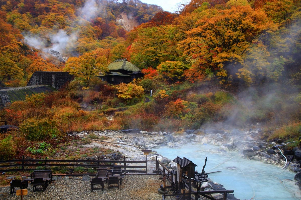 京都もよう Kyoto Moyou 秋田県 乳頭温泉 黒湯温泉 お風呂から眺める景色も絶景でした 10 23撮影 黒湯 黒湯温泉 乳頭温泉郷黒湯温泉 乳頭温泉郷 乳頭温泉 温泉 紅葉 Onsen Onsen Nyutoonsen Coloredleaves