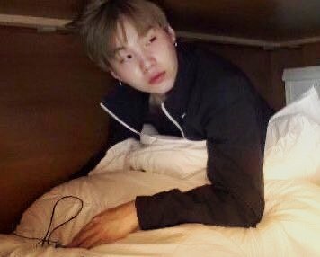 yoongi pics tweet media