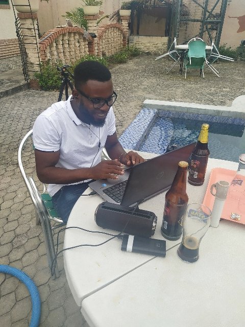 EfronDanny's tweet photo. https://t.co/78X7vqtDv9