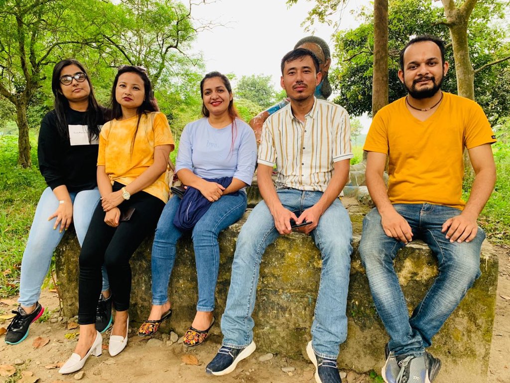 ajina_bhattarai's tweet photo. Dayout with #mmcfamily #kichchakbadh #fulloffun 😍😍😍😍 https://t.co/HZr3LSbRwv