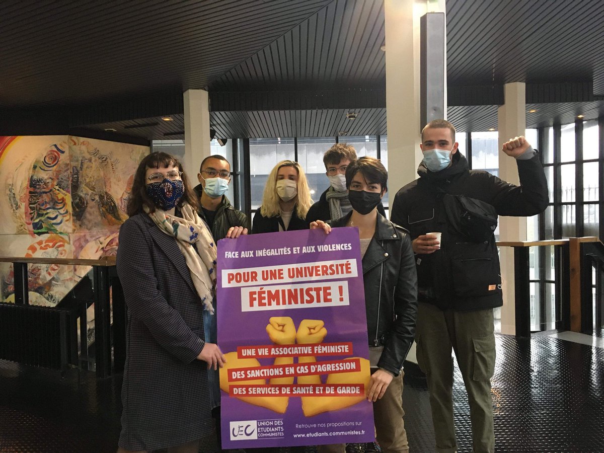 uec_lyon's tweet photo. Le secteur de Lyon présent à la #ConférenceNationaleUEC
Au programme débat, formation et développement de notre organisation ! https://t.co/ONWHhVrgmB
