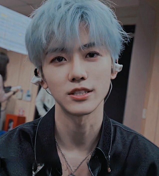 mutualan ? Gw ga ngerti cuy main rp twitter , ajarin 
#roleplayerkpop #roleplayerindonesia #roleplayaccount #roleplayer