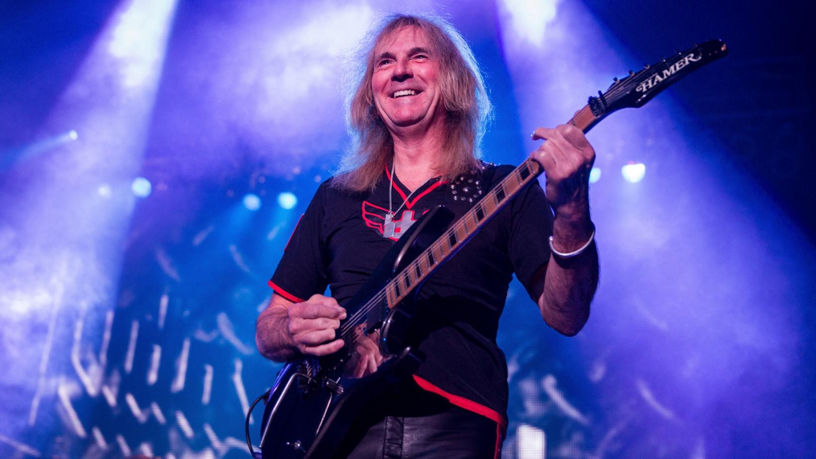 Happy 73th birthday to the amazing Judas Priest guitarist Glenn Tipton! 