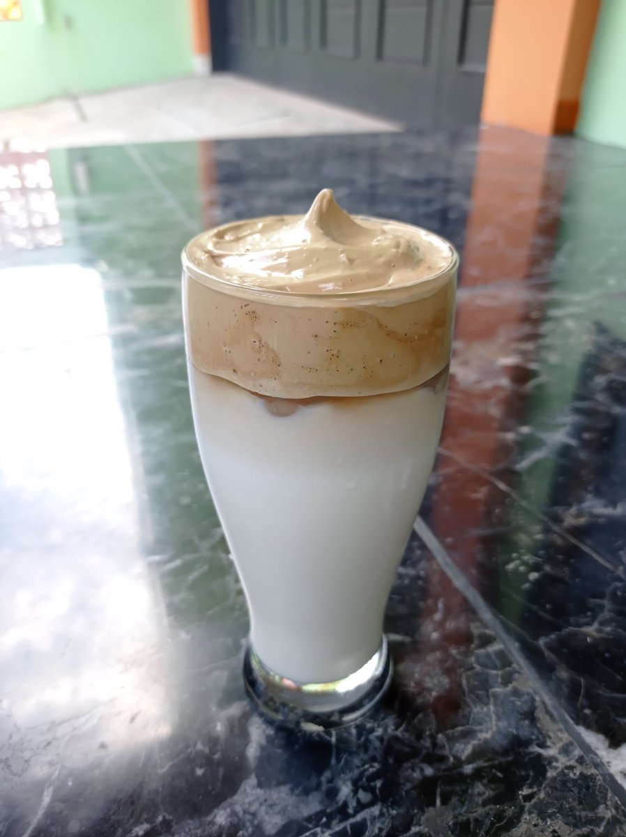 BeeNEagle1's tweet photo. Hola Guys! 👋

Kali ini, kami membuat Dalgona Coffee! 

Ternyata, membuat Dalgona Coffee sampai sempurna itu ngga mudah loh guys! Kami buatnya sampe berhari²! 

*selengkapnya di Channel YouTube Bee n Eagle. Link di Bio
~
~
#dalgonacoffee
#tutorial 
#beeneagle https://t.co/uvK4bTVKhm