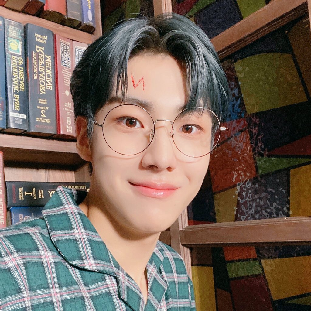 spagetwi's tweet photo. Happy Birthday Lee Eunsang ππ U doing really well on ur solo debut! Tysm for ur hardwork <3 Stay happy & healthy wherever u are! Wish u all the best, Eunsang β€
#AWishOnTheSameSky #AWishForEunsang
#μ¬λ¬λΆ_μ€λ_μμμ΄_μμΌμ΄μμ
#OURLUV_EUNSANG_HBD https://t.co/sJUo4zFmgs
