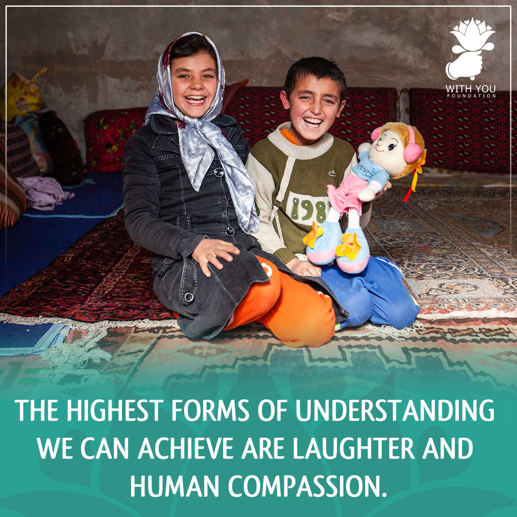withufoundation's tweet photo. .
والاترین شکل درک که انسان می تواند به آن برسد، خنده و عطوفت انسانی است.
.
#withyoufoundation #ebi #charity #iraniancharity ⠀⠀⠀⠀
#باتو #ابی #مهشیدحامدی #خیریه #ایران #خیریه_ایرانی #ایرانیان #آرزوکن https://t.co/MScoSNdc5x