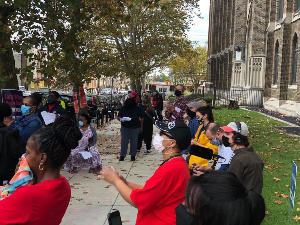 PAWorkFamilies's tweet photo. We've truly been inspired by the amount of people who have been showing up to early vote. Keep up the momentum! #VoteTodayPhilly https://t.co/RJbJ6hKHfm