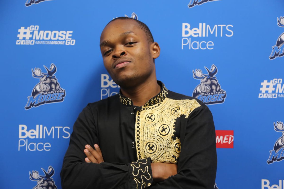 mwanyalo_'s tweet photo. Ndoto has 9 tracks. 
The whole project was recorded, mixed and mastered on my brother’s iphone using basic equiment like earphones and I'm so glad that it came out so nice... 
Mhenga tangawizi
#Ndotoep https://t.co/EjOJlcOsPR