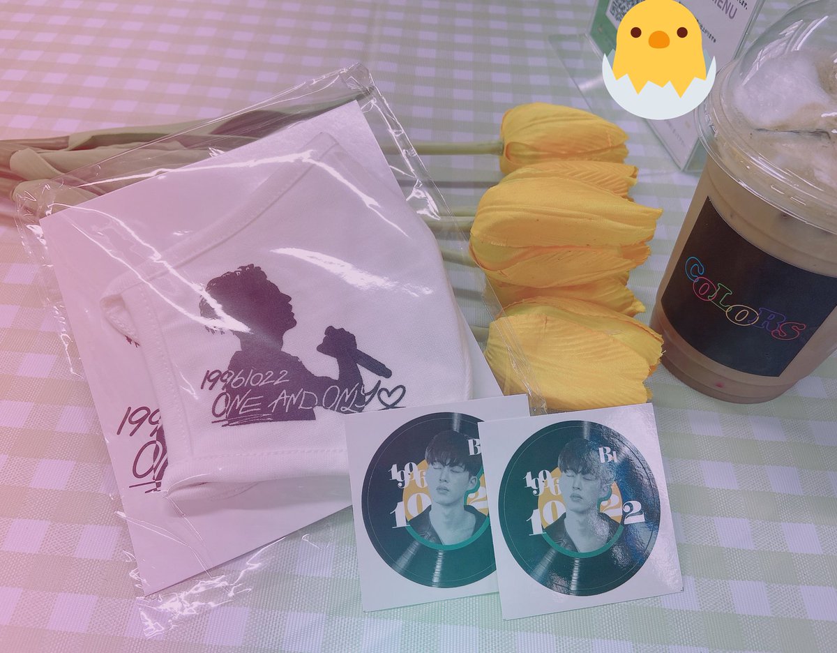 _o_o_helen8's tweet photo. @131_FLOWERROAD 
@KPOPcafe_COLORS 

いつもステキな企画をありがとうございます🙏✨
カフェのスタッフの方にもいつも優しくして頂き感謝してます🥺💕

#HAPPYBIDAY #FLOWERROAD
#BI #HANBIN #김한빈 #한빈 https://t.co/Xu3LQoxYhL