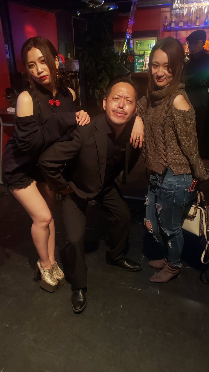 shakeyboowy's tweet photo. 久しぶりのおいちゃん!
なぜか色んなところに写り込む←ww
痩せてさらに美しく可愛くなっとる(´∀`)
#よいちょ #666SERVANTS https://t.co/13pcRhpZX9