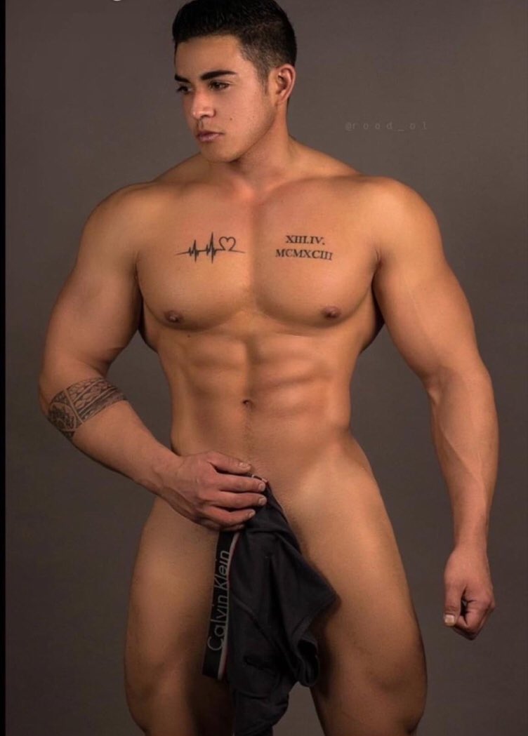 Conaromaacafe's tweet photo. 🇲🇽 México 🇲🇽
#Fisicoculturista #Papasote #Sexyboy #Guapoysexy #MenPhysique #Modelosexy #Bodybuilder #HechoEnMéxico #Jaliscosexy #MexicoMuscle #Sexyboy #Fuerteysexy #HermosoMuchacho #MiDiosDelOlimpo #Bellos #Mamadosexy #Latinosexy #Gogosexy https://t.co/101tQazb39