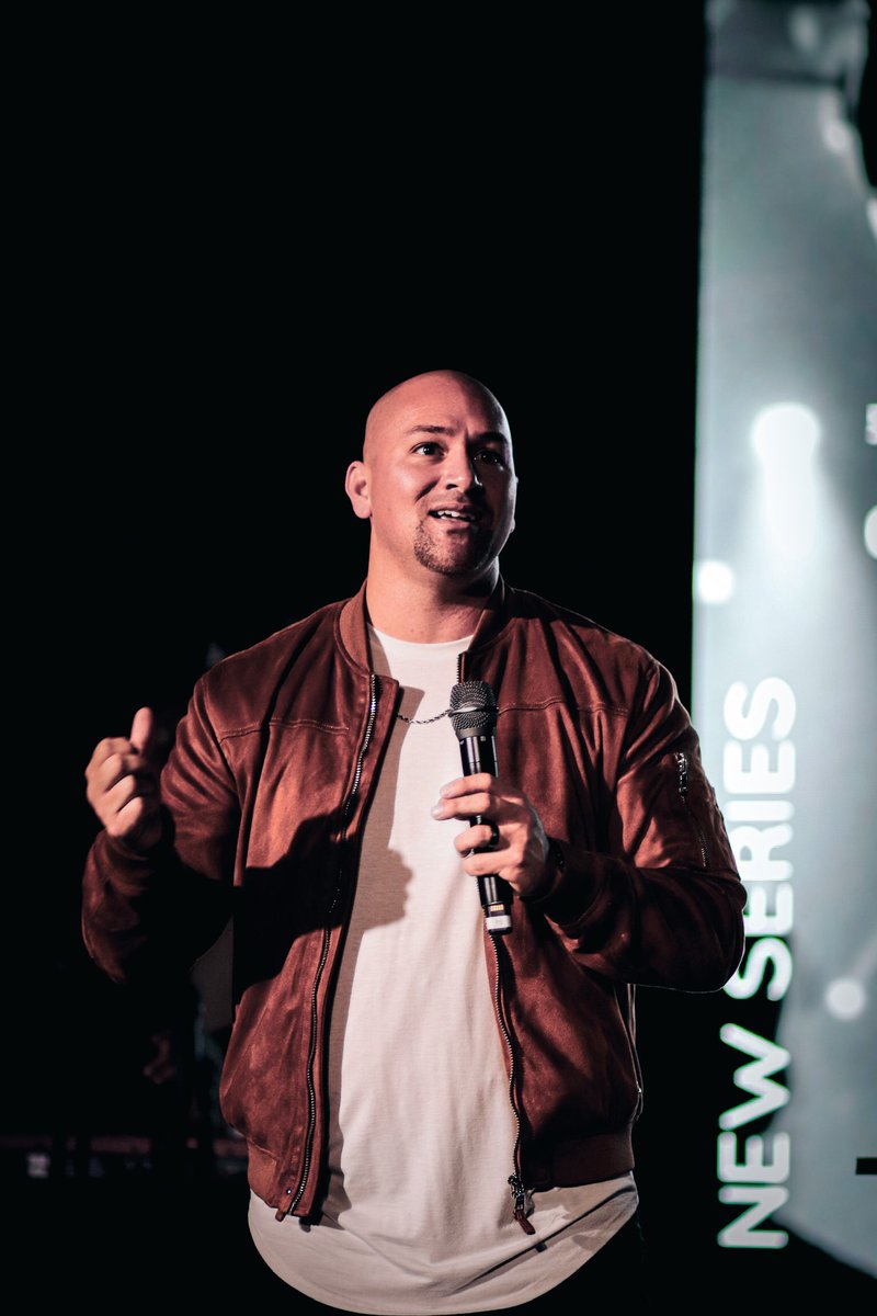 FreedomHouseOC's tweet photo. Each campus got to hear a word from their campus pastor @pslouieg &amp; @b_flo23 , both aligned with the comeback series!! 
Don’t worry, if you missed out on the morning services, join us for 5pm 🙌🏼 https://t.co/M7y4zGnbAa