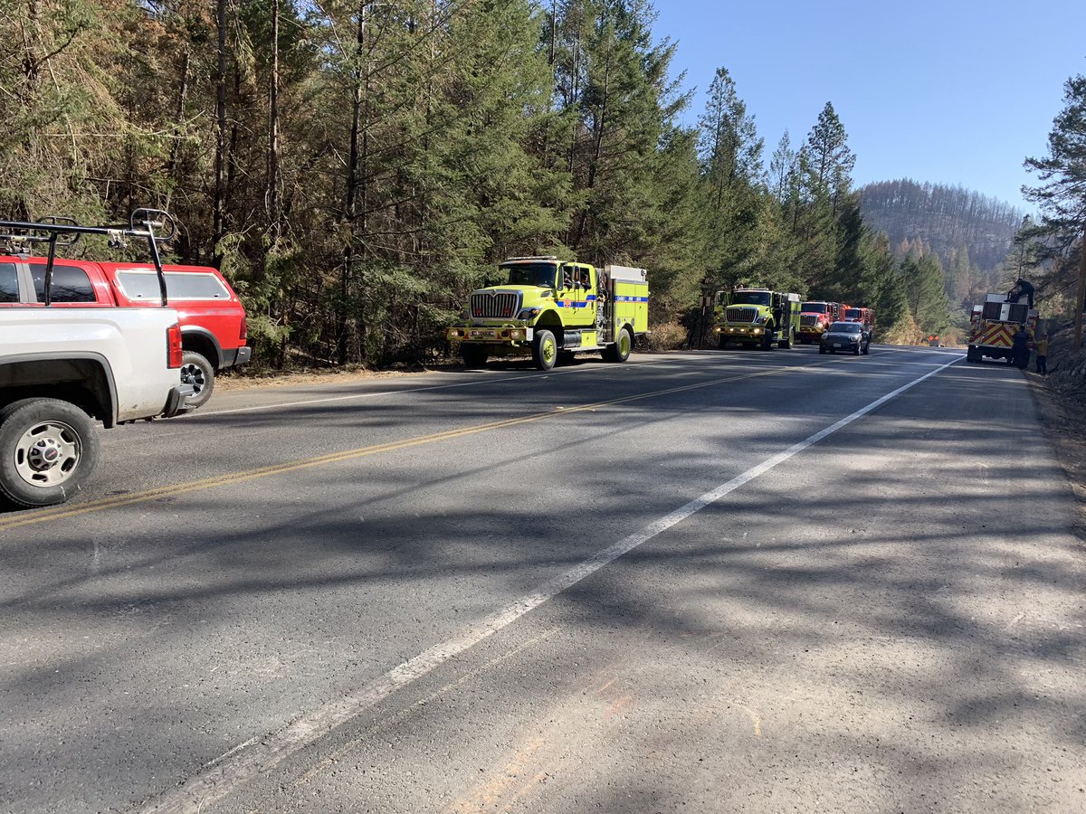 @RobMayeda @GreatWinter2017 Just rode past a strike team on Silverado Trail near Crystal Springs that responded to a hot spot (small)...incredible responsiveness.  We all need to be on high alert.