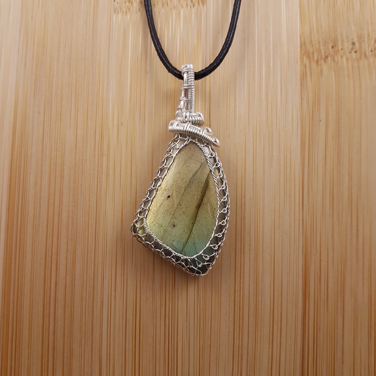 I'll wrap up the week here, before I go through every soul in the store.There are 27 labradorite pendants to choose from, and I need your help finding them homes:  https://www.etsy.com/shop/oishiny/?section_id=28088202Free international shipping included. #Halloween  #EtsyShop  #ShopIndie  #SmallBiz