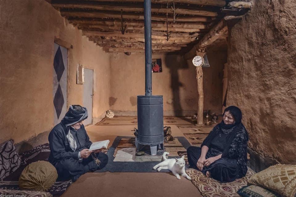 Lawaa1989's tweet photo. نەکەی ھەرگیز بۆ ساتێکیش
تەوژمی نازم لێ ون کەی
کەشتی دەریای ئاسودەیم 
بە بێمەیلیت سەر و بن کەی https://t.co/amSOLqJfTZ