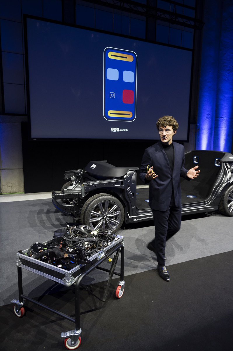 ludovicocampana's tweet photo. Spy shot of TUC World Premiere 📸 
.
#keyonote #tuctechnologyworldpremiere #tuctechnology @TUCtechnology https://t.co/3PfSLw1kQU