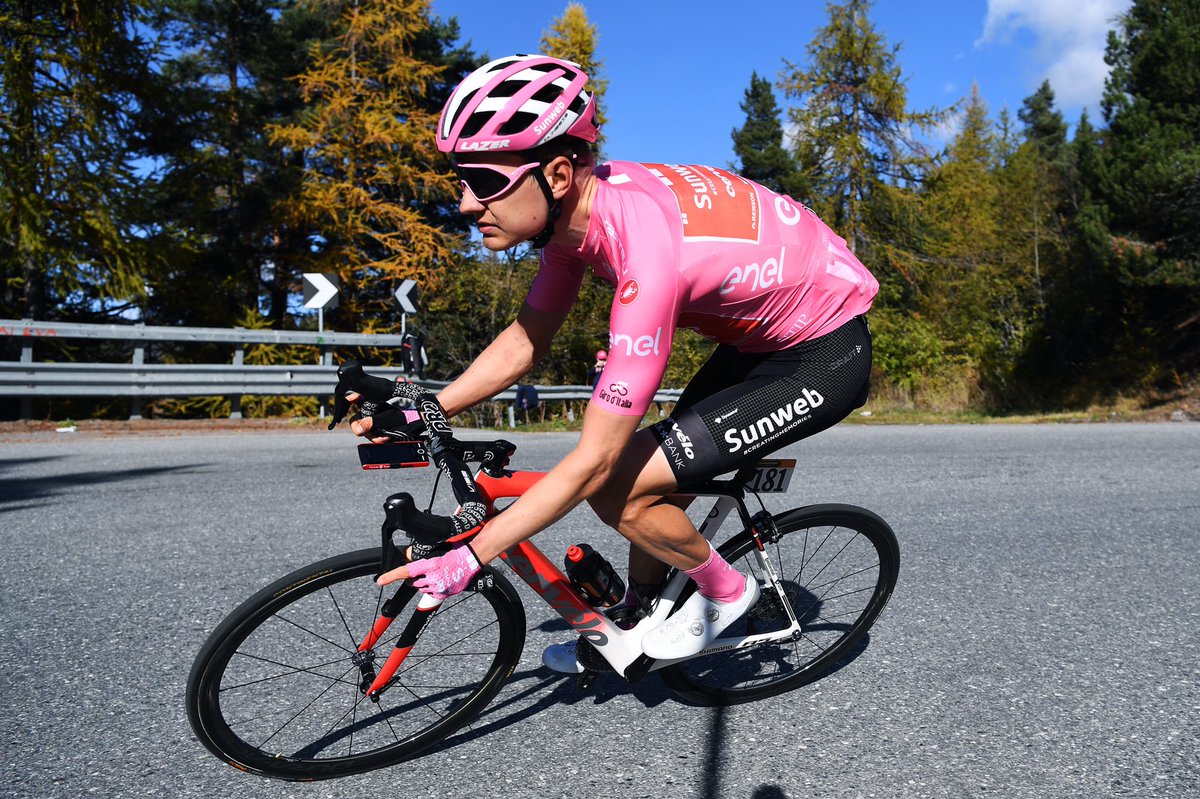 What a Giro it has been! So close for @TeamSunweb with @JaiHindley & @W1lcokelderman finishing on the final podium. Massive congrats guys!