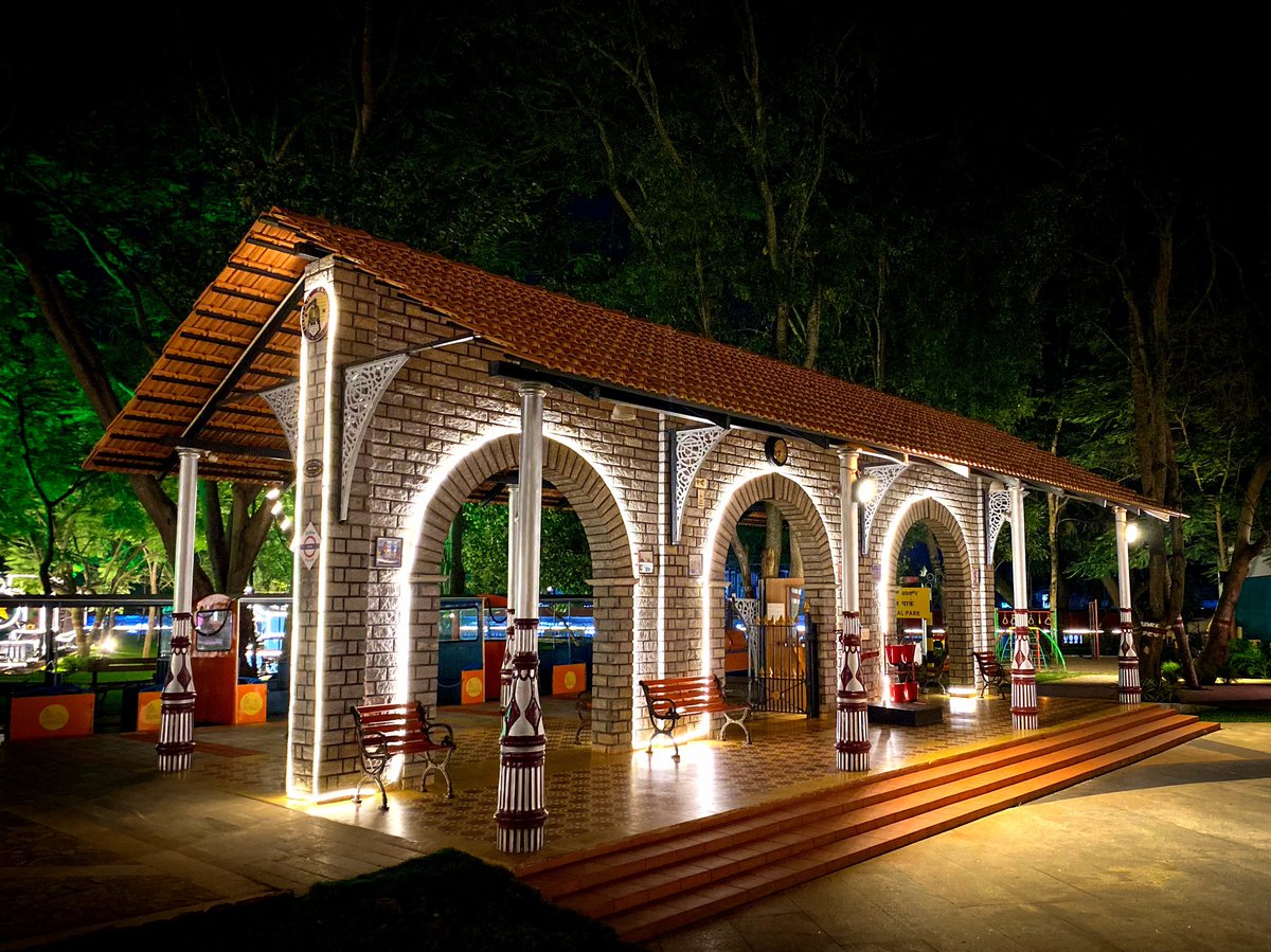 mysururmuseum's tweet photo. Central Park is all lit up for all of u to catch me for a joy ride - Toy train 😜😉🤩🚂

#mysuru #mysurudasara2020 #Dasara2020 #indianrailways #beauty #lighting #kids #fun #mysururailwaymuseum #visitus #celebration #mysurudivision #ನಮ್ಮಮೈಸೂರುನಮ್ಮಹೆಮ್ಮೆ #ಮೈಸೂರುದಸರಾಮಹೋತ್ಸವ https://t.co/zqkZddWwz4