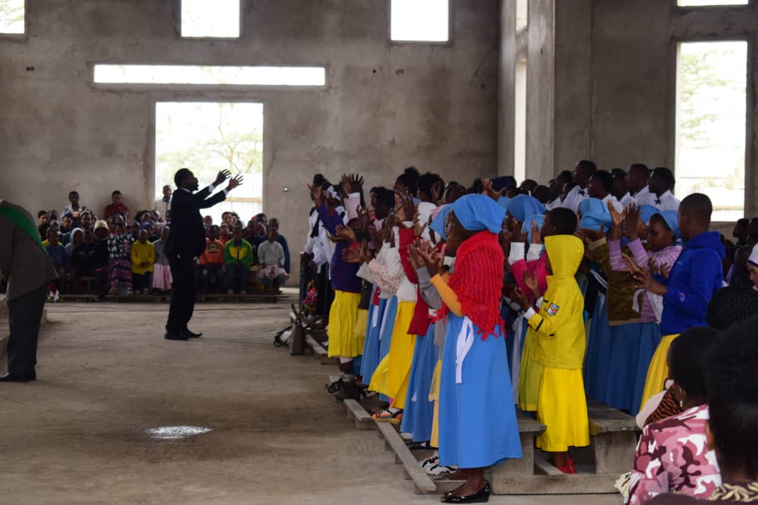 Naaddiiaa's tweet photo. Church in Tanzania – Misija Don Velimir Tomic, gradnja crkve | Nonprofit Fundraising Page with GoGetFunding https://t.co/LQkeybzJl5 via @GoGetFunding https://t.co/NW1GAcgqGc