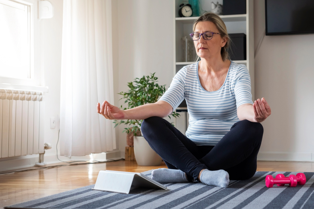 RetiremntWisdom's tweet photo. Successful Aging: 4 ways to thrive and be healthy during the pandemic https://t.co/HJz5AFCdpD https://t.co/CUXVmPPLsy