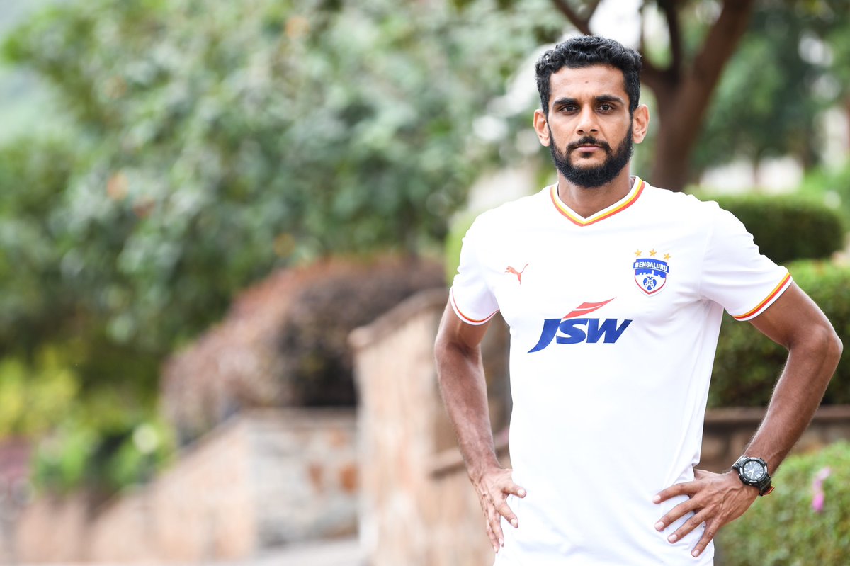 In blue or white, ready for the fight.💙🤍 #WeAreBFC #NewSeason #NewColours #AwayKit