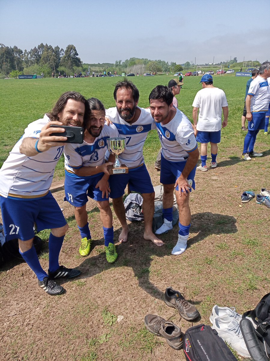 Bonsai +40 sitio no oficial 😉 tweet media