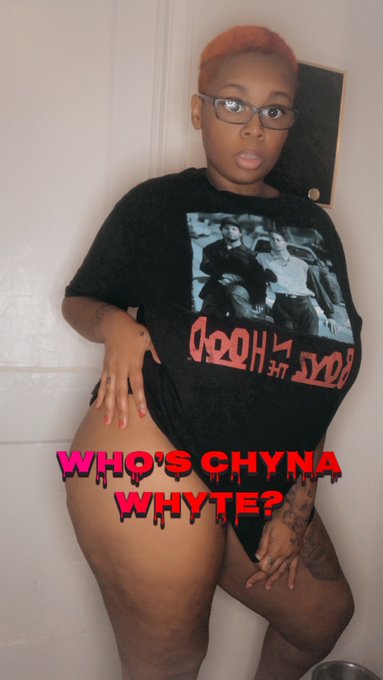 Click the link in my bio 🖼👩🏽&zwj;🎨 #dafinestcreations https://t.co/DfbGJBLXsv<a href="/tag/dafinestcreations"class="tags">#dafinestcreations</a>