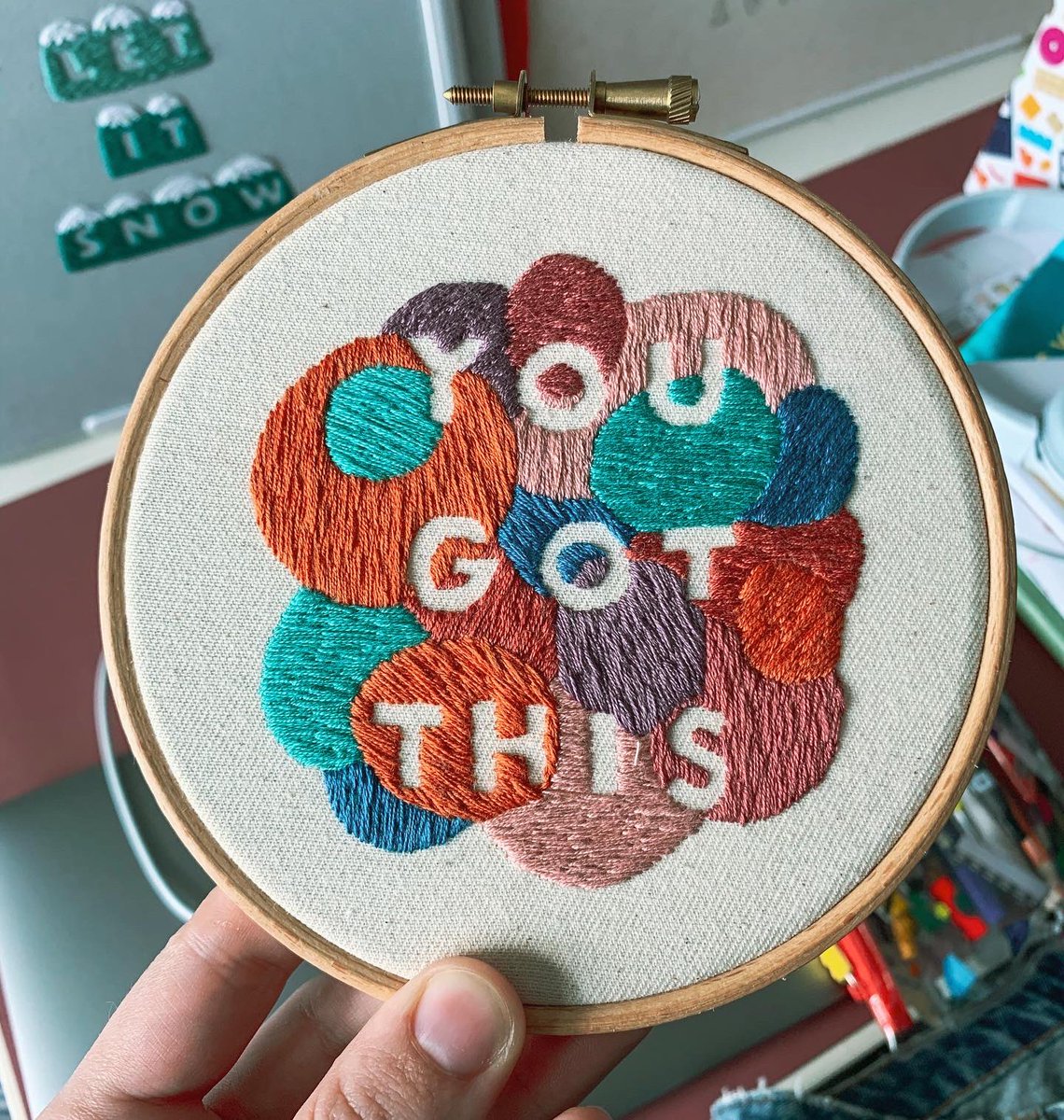 sparklymouse's tweet photo. #yougotthis #quote #quoteoftheday #quotestoliveby #embroidery #embroideryhoop #hoop #messydesk #handembroidery #typograpy #futura #thoughts #dmcthread #illustration #letters #type #stitch #embroideryhoop #circles #positivemindset #positivevibes #abstract #colourscheme https://t.co/sZkOX2Tb9W