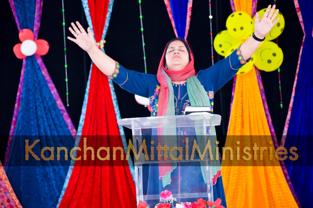 pastorkanchan's tweet photo. The Lord is wonderful and has been wonderful to us all life long. This day, we are to here to uplift the name of the Lord. Celebrate in the presence of the Lord.

#kanchanmittalministries
#celebrationsundayservice https://t.co/P5wOQAgiUB
