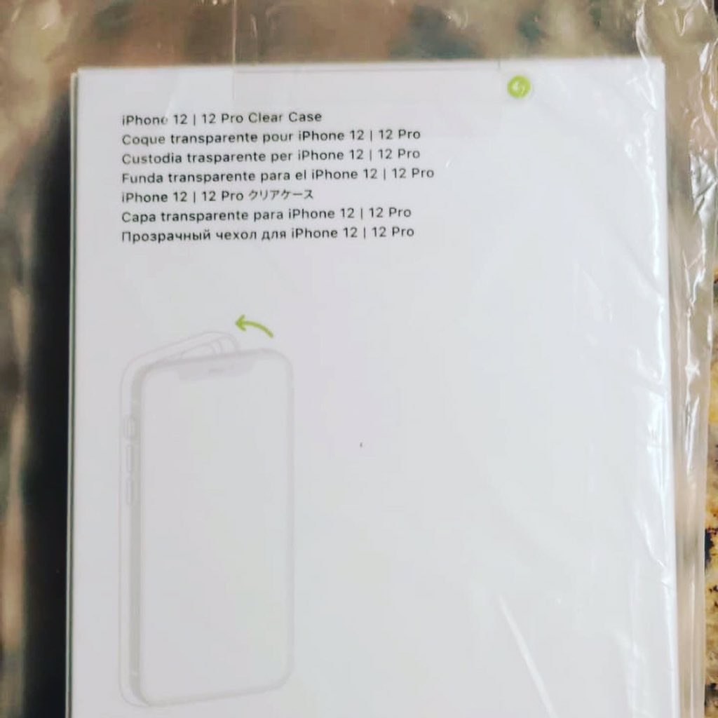 Mac_Minds's tweet photo. A nossa capa do iPhone 12 PRO já chegou! Falta só o iPhone! Observem que as informações estão já em Português! https://t.co/BAtOtT9SRA