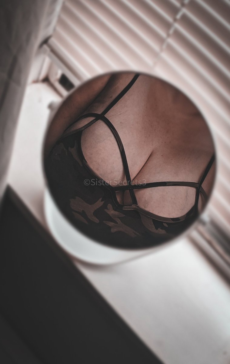 SisterSecrets3's tweet photo. #tacticalbabe is here in time for #sexyhalloween
🖤
What's your favorite sexy costume?
RT and tell me!
🖤
🖤
#plussize #sexycostume #chubby #bigtitties #hugeboobs #sexybody #hourglassbody #wornclothing #cleavage https://t.co/ggPxl19aqx