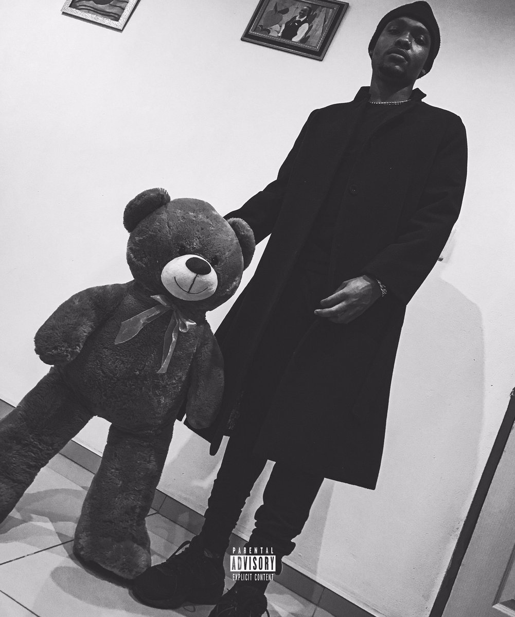 La_BronSA's tweet photo. #nowplaying La Bron - My Business by La BronSA via @audiomack https://t.co/H8P5aj48C6 https://t.co/78prZJeRYh