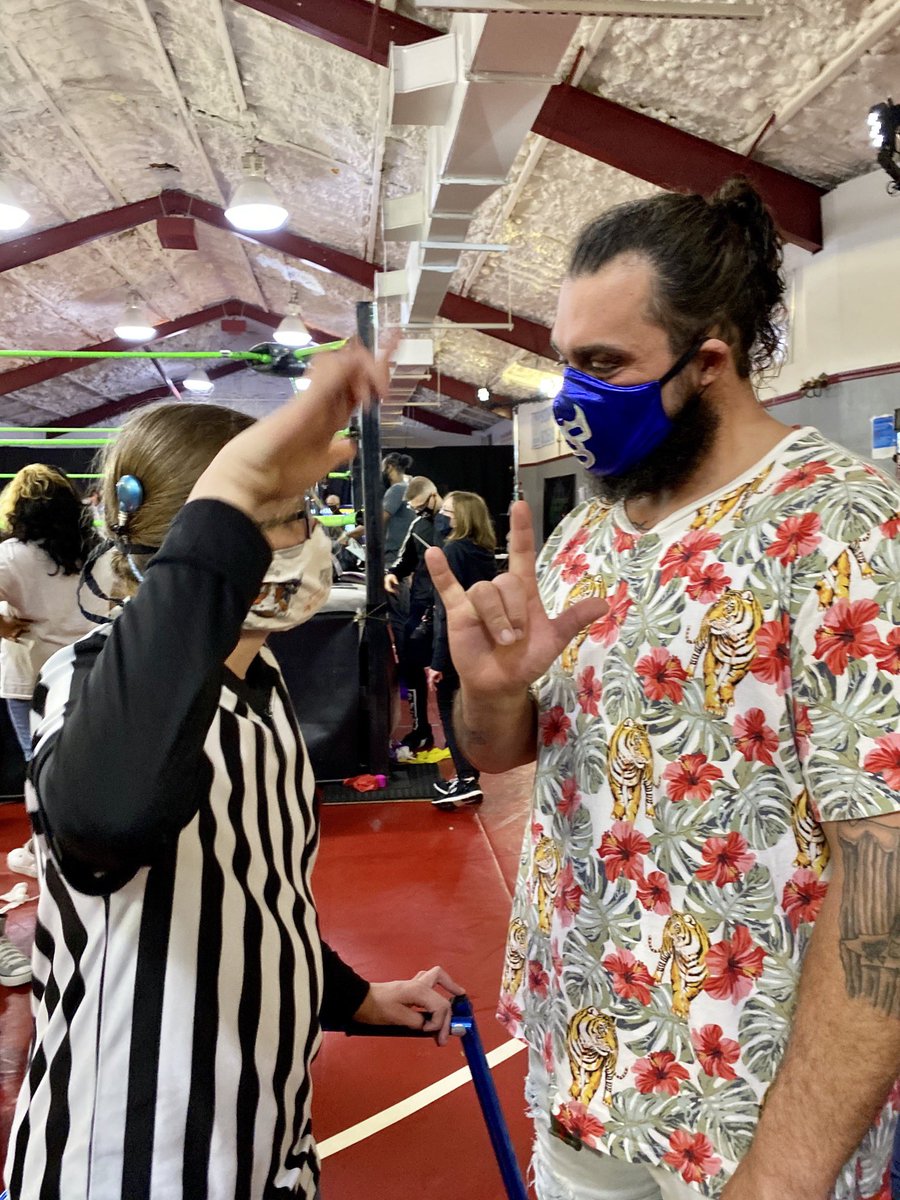MelissaMets's tweet photo. Any day you get to see @KTB_mauls in the ring is a great day!  Keep an eye on this beast...he’s going places! #SynergyShadows @synergywrestle https://t.co/c43LDfXrGr