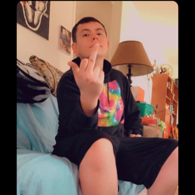 hall_karley's tweet photo. #NewProfilePic https://t.co/EkaS0oYohi