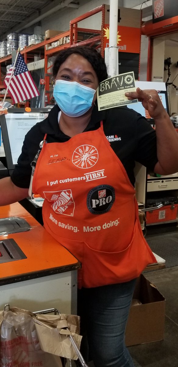 Elaine00548438's tweet photo. Thank you Femueu, for being a great Pro Cashier ! I appreciate you so much 🌞 @AndraeSM2511 @OrrinBurkett @winn1_anna https://t.co/yBKM5ADY0F