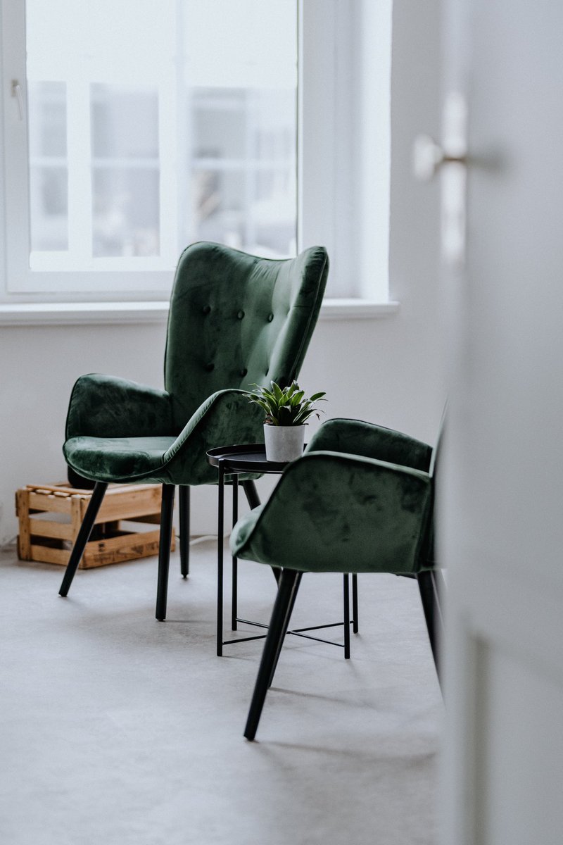JenRuangprim's tweet photo. Das neue Atelier nimmt langsam Form an 🥰 
Raum 1 von 4 ist fast fertig.
Fehlen noch die Hintergründe für die Shootings und paar Feinheiten. https://t.co/HzAkjPj1Mz